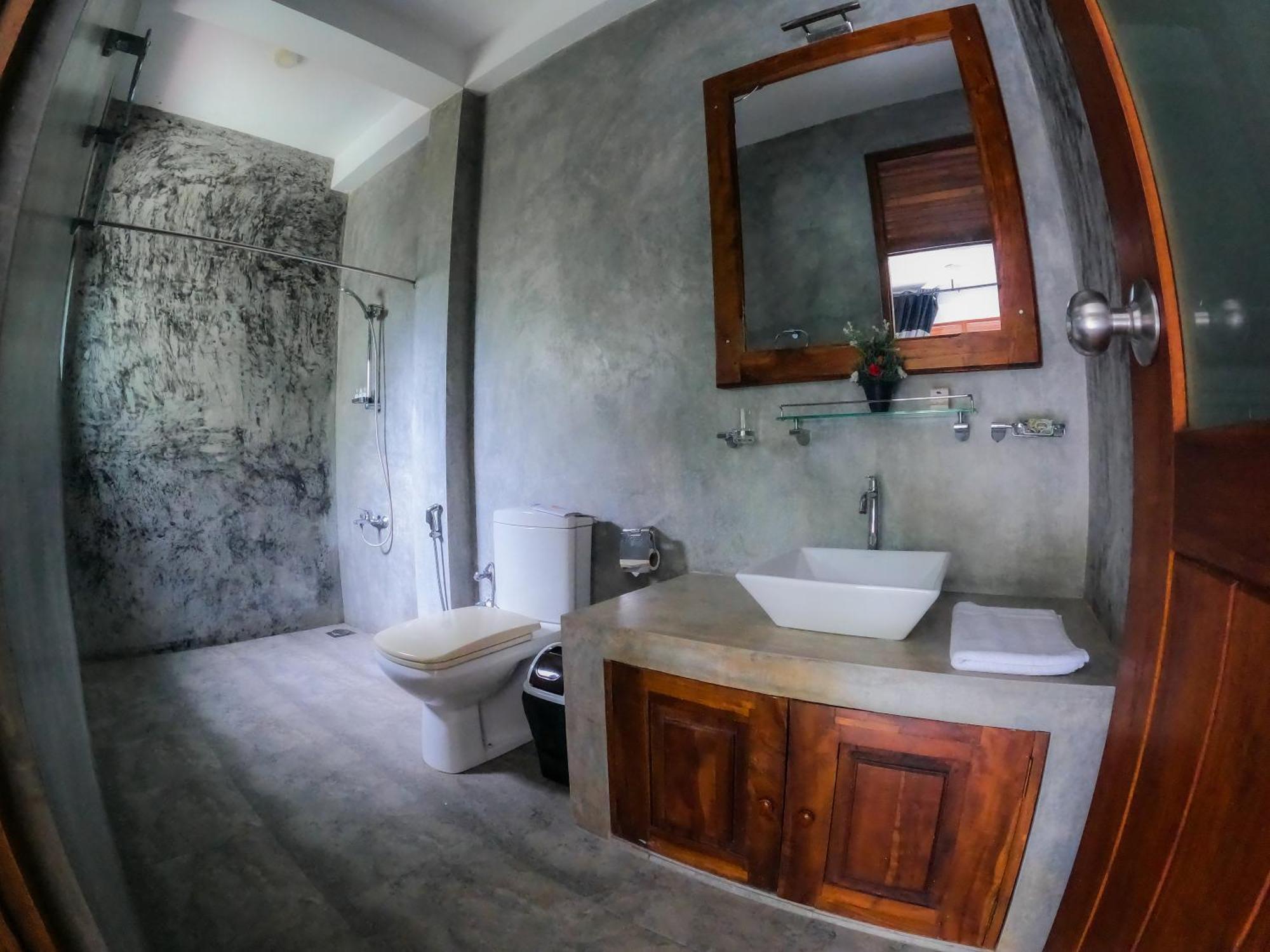 Hotel Athgira Udawalawe Exterior photo